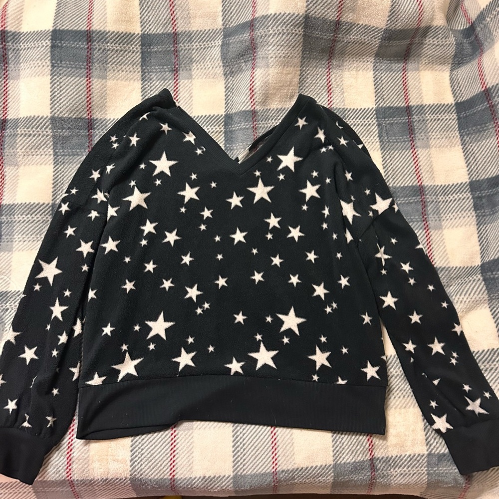 Derek Heart Star Sweater
Size XL
